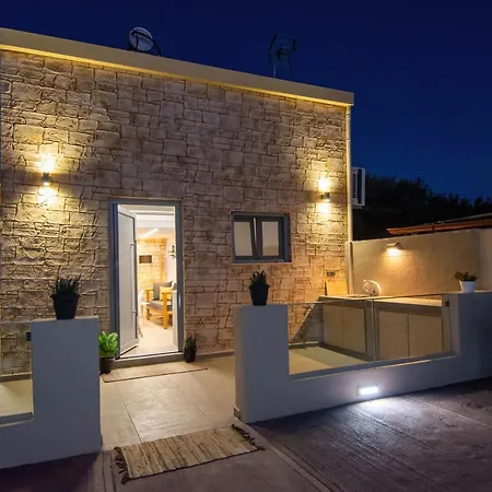 Holiday home Mini Bella *